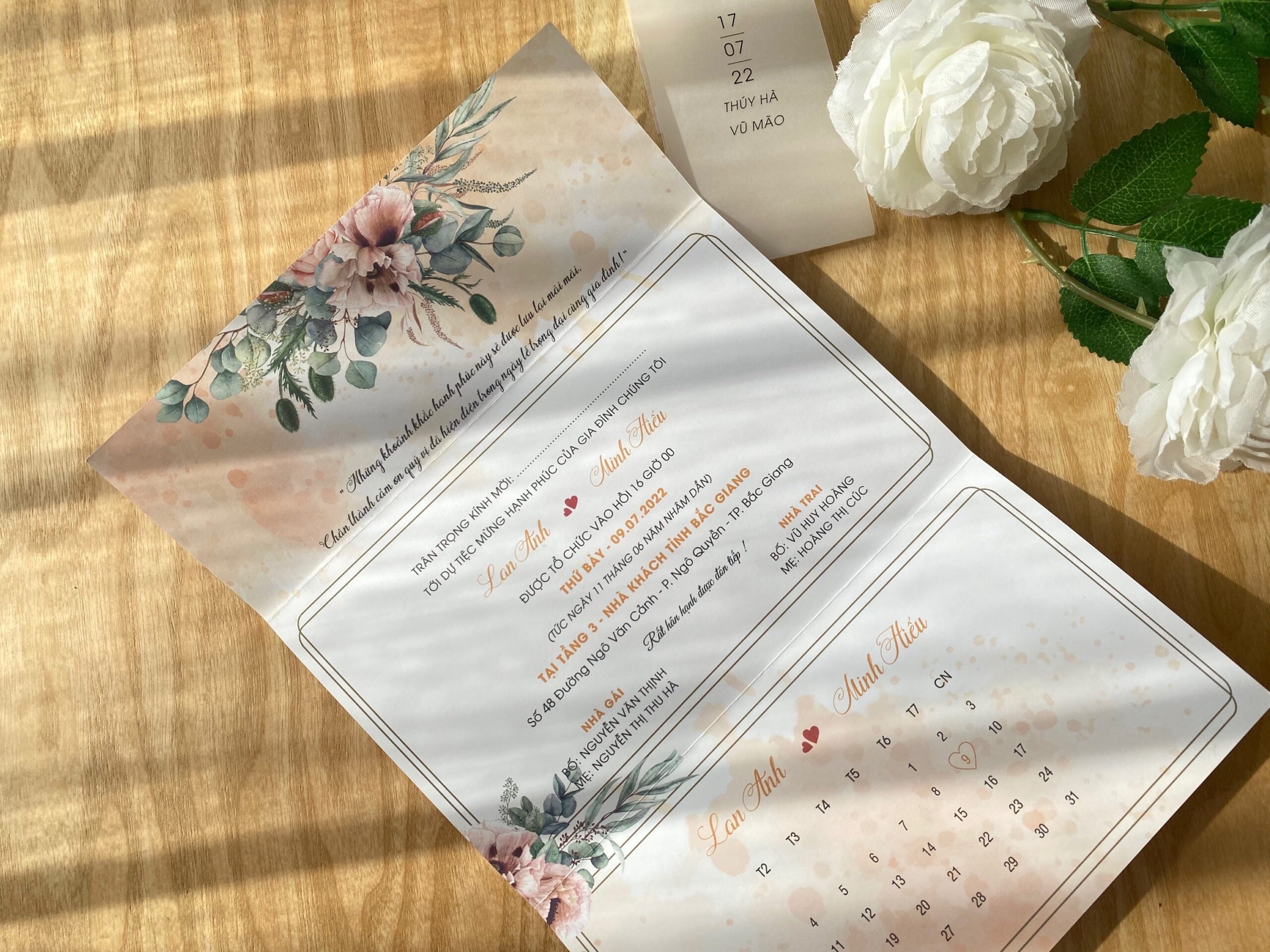 thiep-cuoi-gia-re-bb98 (2) Thiệp Cưới Giá Rẻ BB98